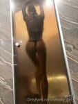 Onlyfans Leaked Photos - Smoky-Girl-21 - Photos