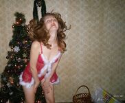 Amateur - Devki Uno 28753 Zhenschina S Krasivym Telom Poziruet Svoemu Lyubovniku - Svoemu Devki Krasivym Telom S Lyubovniku Uno Zhenschina 28753 Poziruet Erotic