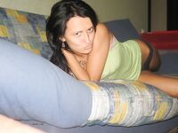 Amateur - Devki Uno 31625 Trahnula Sebja Na Divane Pered Kameroj - Na Devki Trahnula Pered Uno Divane Kameroj Sebja 31625 Erotic