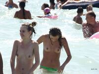 Amateur - Devki Uno 33332 Foto Golyh Devok Na Pljazhe - Foto Na Pljazhe Devki Devok 33332 Uno Golyh Erotic