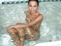 Amateur - Devki Uno 33824 Mokraja Golaja Devushka - Devushka Golaja Mokraja Devki 33824 Uno Erotic