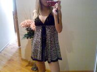 Amateur - Devki Uno 34657 Krasotka Delaet Selfi Pered Zerkalom - Selfi Zerkalom Devki 34657 Pered Uno Delaet Krasotka Erotic