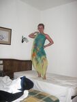 Amateur - Devki Uno 35307 Poziruet Golyshom Na Otdyhe - Na Otdyhe Devki Golyshom 35307 Uno Poziruet Erotic