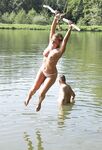 Amateur - Devki Uno 35558 Veselaja Devka Prygaet Topless S Tarzanki - Devki Prygaet Devka S Topless Uno Tarzanki 35558 Veselaja Erotic