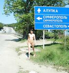 Amateur - Devki Uno 35559 Golaja Devka U Dorozhnogo Ukazatelja - Golaja U Ukazatelja Devki Dorozhnogo Devka 35559 Uno Erotic