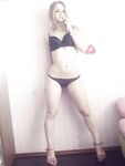 Amateur - Devki Uno 35571 Blonda Ogoljaet Svoi Otverstija - Devki Svoi 35571 Ogoljaet Otverstija Blonda Uno Erotic
