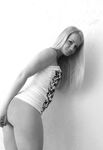 Amateur - Devki Uno 35571 Blonda Ogoljaet Svoi Otverstija - Devki Svoi 35571 Ogoljaet Otverstija Blonda Uno Erotic