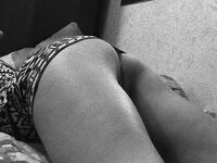 Amateur - Devki Uno 35902 Shljushka Hvastaetsja Svoimi Prelestjami - 35902 Devki Svoimi Hvastaetsja Uno Prelestjami Shljushka Erotic
