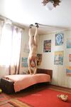 Amateur - Devki Uno 35998 Golaja Zhenschina V Perevernutom Dome - Golaja V Devki 35998 Perevernutom Uno Zhenschina Dome Erotic
