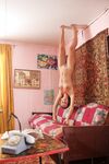 Amateur - Devki Uno 35998 Golaja Zhenschina V Perevernutom Dome - Golaja V Devki 35998 Perevernutom Uno Zhenschina Dome Erotic
