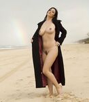 Amateur - Devki Uno 36081 Zrelaja Krasotka Na Pustynnom Pljazhe - Na Pljazhe Devki Zrelaja Uno Pustynnom Krasotka 36081 Erotic
