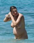 Amateur - Devki Uno 36124 Beremennye Nudistki Na Pljazhe - Na Pljazhe Devki 36124 Beremennye Uno Nudistki Erotic