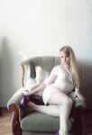 Amateur - Devki Uno 36148 Devka Poziruet V Kresle I Razdevaetsja Dogola - V Devki Devka I Razdevaetsja Uno Kresle Dogola 36148 Poziruet Erotic