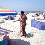 Amateur - Devki Uno 36482 Nudisty Na Francuzskom Pljazhe Kap Dag - Na Francuzskom Devki Pljazhe Kap Nudisty 36482 Uno Dag Erotic