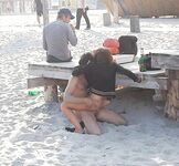 Amateur - Devki Uno 36543 Podsmotrennyj Seks Na Pljazhe - Na Pljazhe Devki 36543 Podsmotrennyj Uno Seks Erotic