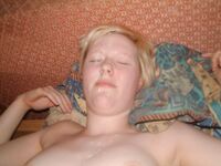 Amateur - Devki Uno 36583 Konchil Shljuhe Na Lico - Na Devki Lico Shljuhe Konchil 36583 Uno Erotic