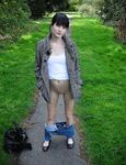 Amateur - Devki Uno 36605 Devki Na Prirode So Spuschennymi Trusami - Prirode Spuschennymi Na Devki Trusami So 36605 Uno Erotic