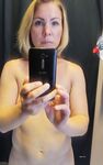 Amateur - Devki Uno 36639 Seksualnaja Mamochka Delaet Selfi V Primerochnoj - Selfi V Devki Primerochnoj Uno Seksualnaja Delaet 36639 Mamochka Erotic