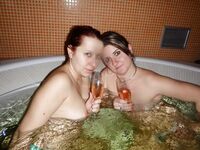 Amateur - Devki Uno 36642 Golye Devchonki V Dzhakuzi - V 36642 Devki Uno Dzhakuzi Devchonki Golye Erotic