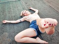 Amateur - Devki Uno 36747 Horoshenkaja Blonda Pokazyvaet Svoe Telo - Devki Pokazyvaet Svoe Horoshenkaja 36747 Blonda Uno Telo Erotic
