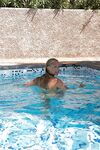 Amateur - Devki Uno 37210 Devka Kupaetsja V Bassejne - V Devki Devka Bassejne Uno 37210 Kupaetsja Erotic