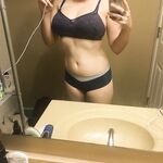 Amateur - Devki Uno 37327 Krasuetsja Svoimi Sisjami - Sisjami Svoimi Devki 37327 Krasuetsja Uno Erotic