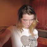 Amateur - Devki Uno 37386 Molodaja Shljushka S Malenkimi Siskami - Malenkimi Devki Siskami S Uno 37386 Molodaja Shljushka Erotic