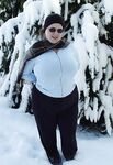 Amateur - Devki Uno 37396 Baba Dostaet Svoi Ogromnye Dojki Na Moroze I Greet Ih Varezhkami - Na Devki Varezhkami Moroze Svoi Dojki Greet I 37396 Uno Baba Dostaet Ih Ogromnye Erotic