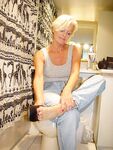 Amateur - Devki Uno 37573 Zrelaja Blondinka Razdevaetsja V Vannoj - 37573 V Devki Zrelaja Razdevaetsja Uno Blondinka Vannoj Erotic