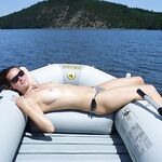 Amateur - Devki Uno 37593 S Zhenushkoj Na Naduvnoj Lodke - Lodke Na Devki S Zhenushkoj Naduvnoj Uno 37593 Erotic