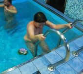 Amateur - Devki Uno 37678 Novogodnjaja Vstrecha Svingerov V Saune - V Devki 37678 Vstrecha Svingerov Uno Saune Novogodnjaja Erotic