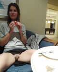 Amateur - Devki Uno 38006 Zrelaja Guljaet Bez Trusikov - 38006 Devki Zrelaja Uno Guljaet Trusikov Bez Erotic
