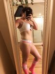 Amateur - Devki Uno 38404 V Bele I Golfah Poziruet I Na Telefon Sebja Fotografiruet - Telefon V Na Devki Golfah I Fotografiruet Bele Uno 38404 Sebja Poziruet Erotic