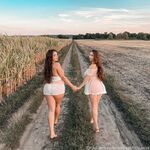 Onlyfans Leaked Photos - Louisakhovanski - Photos