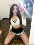 Onlyfans Leaked Photos - Onlyemiliaa - Photos