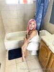 Onlyfans Leaked Photos - Pixiewinn222 - Photos