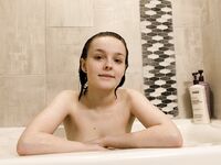 Big Tits - Zishy 48192294 Vonnie Bean Costco Bodywash - Costco Bodywash Bean Vonnie 48192294 Outdoor