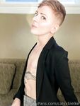Onlyfans Leaked Photos - Calyxbielke Photo - Amateur Calyxbielke Photos