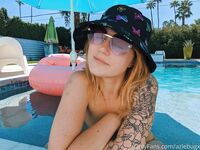Onlyfans Leaked Photos - Aziebugx Photo - Amateur Aziebugx Photos