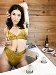 Onlyfans Leaked Photos - Olivewren Photo - Amateur Photos Olivewren