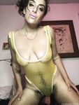 Onlyfans Leaked Photos - Olivewren Photo - Amateur Photos Olivewren