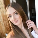 Onlyfans Leaked Photos - Erin-Pink-Model - Photos