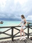 Onlyfans Leaked Photos - Erin-Pink-Model - Photos