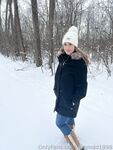 Onlyfans Leaked Photos - Momdd1998 - Photos