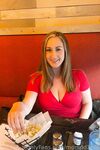 Onlyfans Leaked Photos - Momdd1998 - Photos