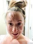 Onlyfans Leaked Photos - Momdd1998 - Photos