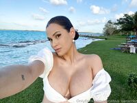 Onlyfans Leaked Photos - Vanessa_Veracruz - Photos