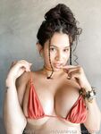 Onlyfans Leaked Photos - Vanessa_Veracruz - Photos