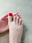 Onlyfans Leaked Photos - Adorable.Alice.Paws - Photos