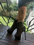 Onlyfans Leaked Photos - Foxieefeet - Photos